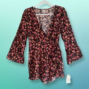 Cousin Earl Floral Romper V Neck, Side Waist Tie, Long Sleeve NWT SIZE LG
